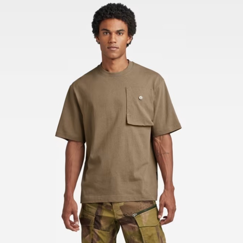 G-Star Raw Oversized Boxy Pocket T-Shirt in Walnut Small